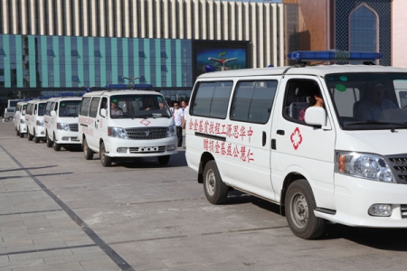 中华思源工程基金会仁慧公益基金向宁夏自治区捐赠5台救护车正式发车